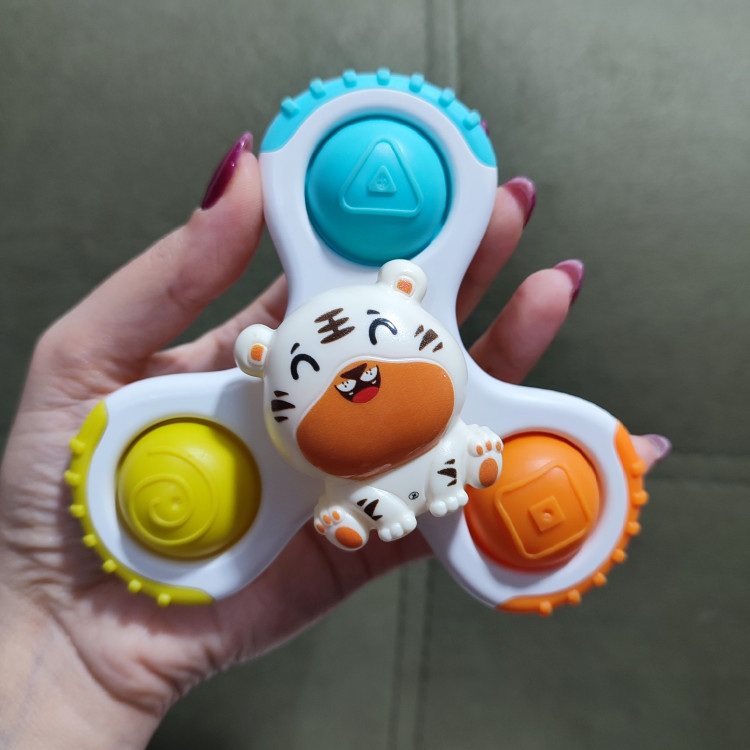 اسباب بازی اسپینر سه پر پاپیتی دندونگیردار کودک