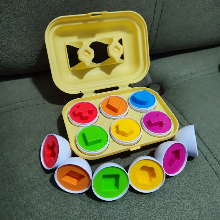 بازی آموزشی تخم مرغ فکری اشکال ۶ تایی وارداتی