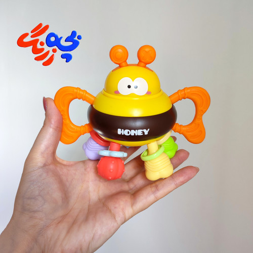 دندانگیر و دستورزی زنبور نوزاد🐝