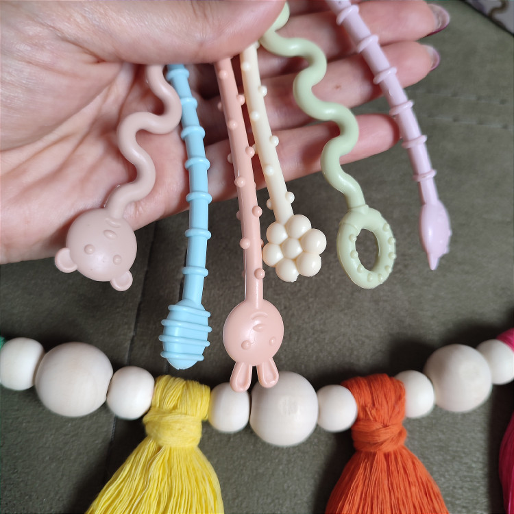 اسباب بازی رشته ای دستورزی سیلیکونی