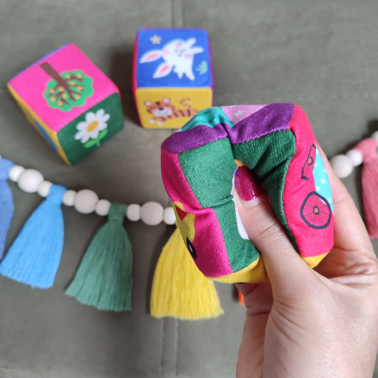 مکعب ابری( پارچه ای)